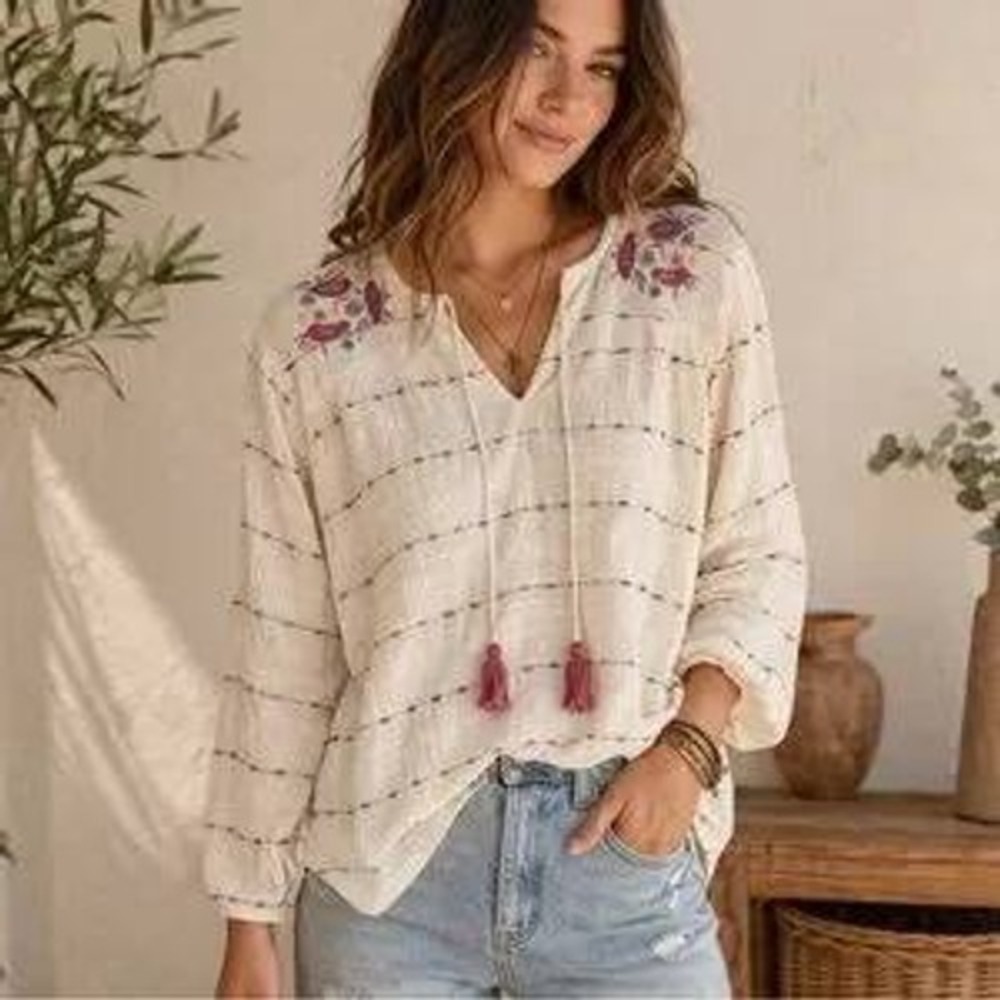 Earthbound Trading Co Cream Embroidered Gauze Tassel Tunic Top Womens‎ Medium